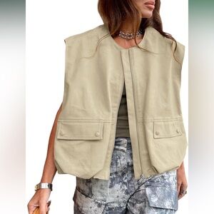 Tankaneo Women’s Casual Zip Up Vest Cargo Oversized
Ruched Hem Sleeveless